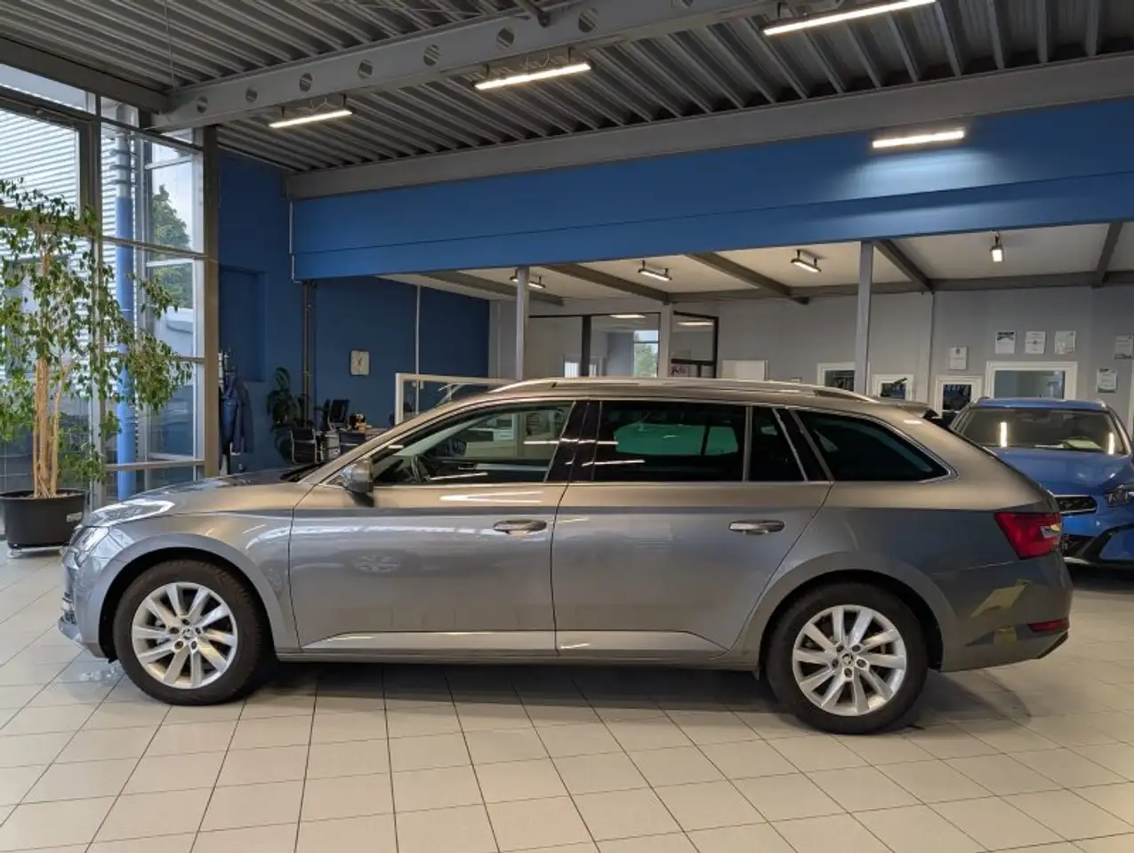 Skoda Superb Combi 1,5TSI DSG Navi/Kamera/el.Klappe/Kessy, миниатюра 5