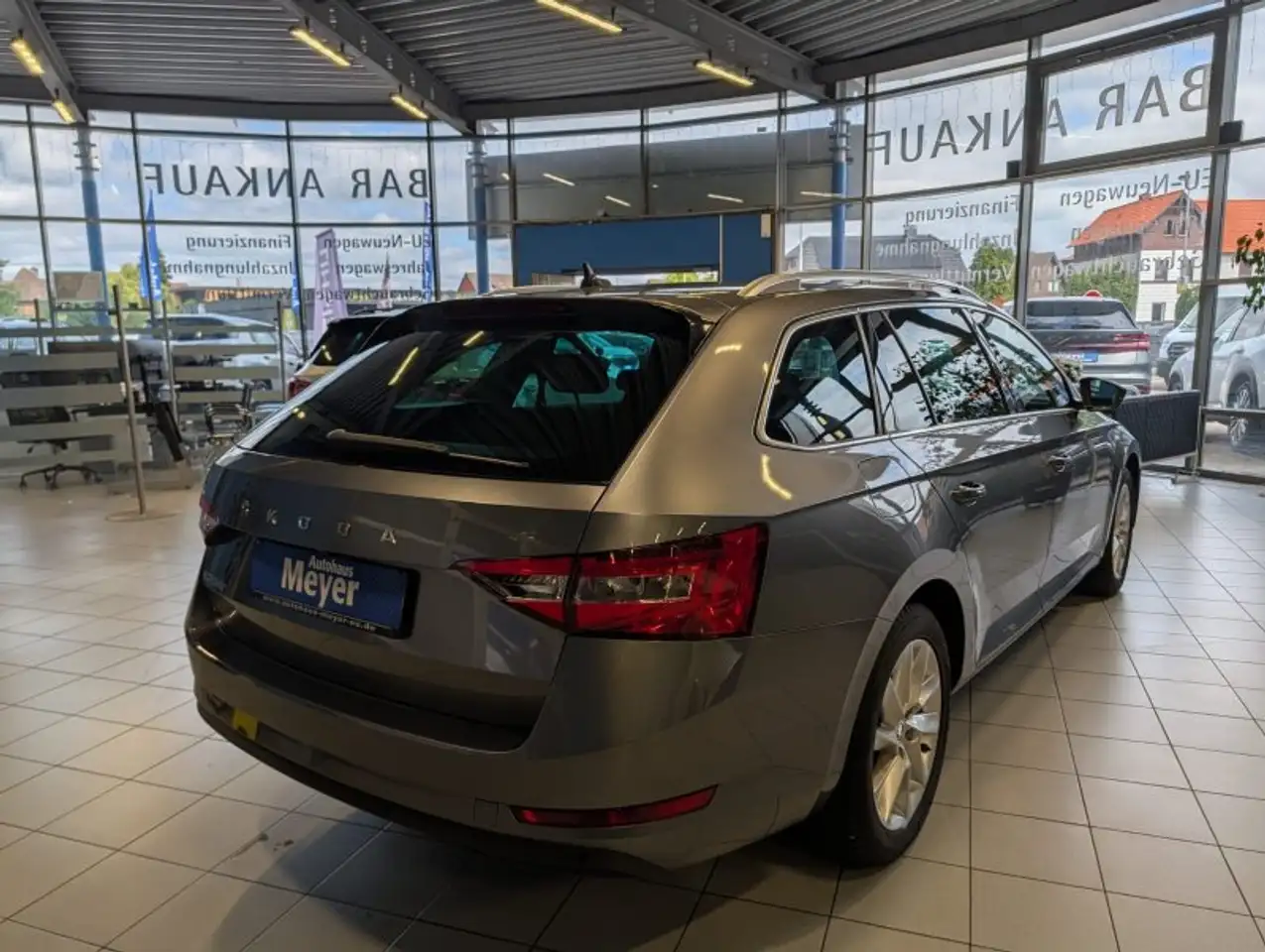 Skoda Superb Combi 1,5TSI DSG Navi/Kamera/el.Klappe/Kessy, миниатюра 7