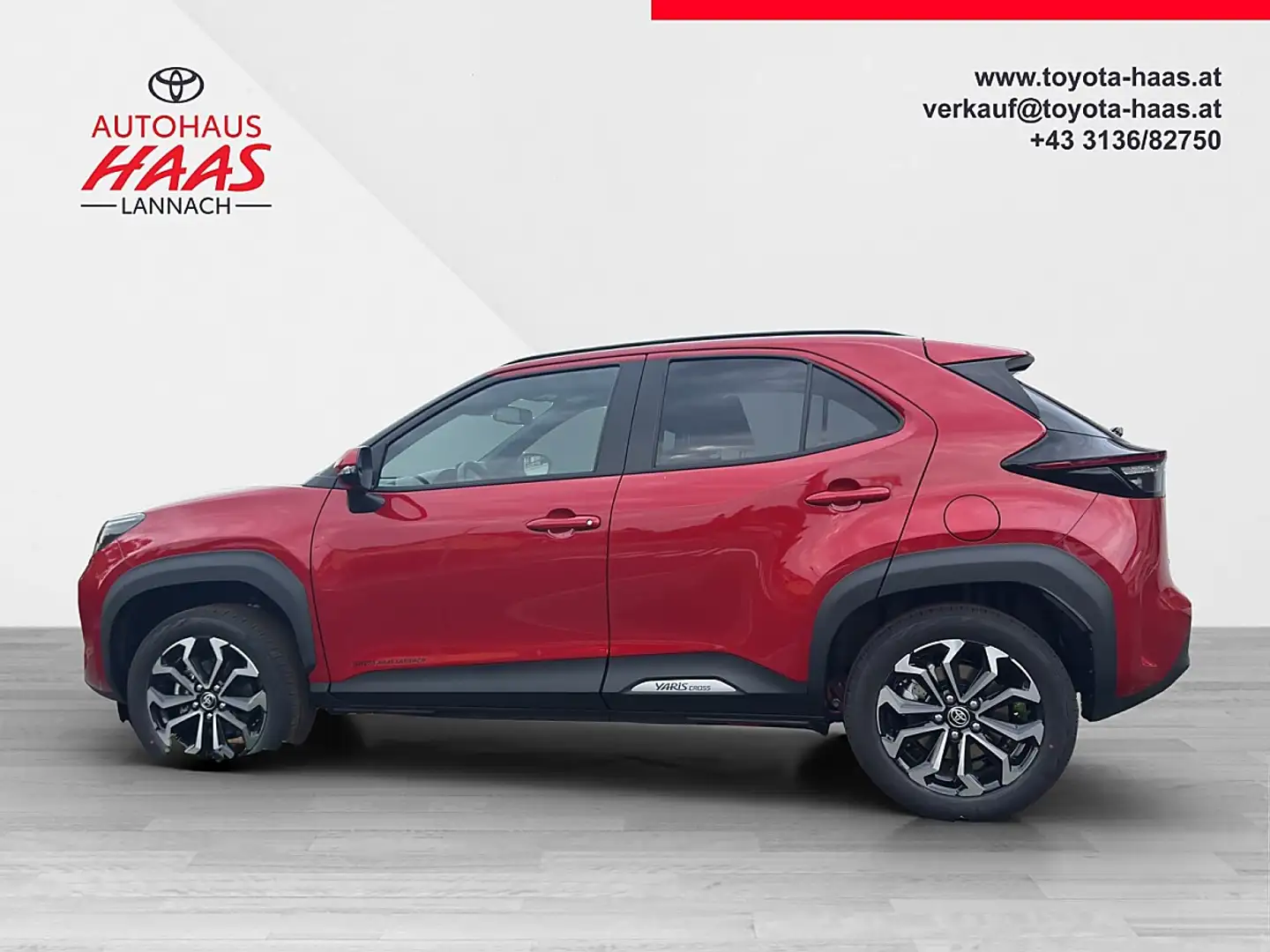 Toyota Yaris Cross 1,5 VVT-i Hybrid Active Drive Aut. Rot - 2