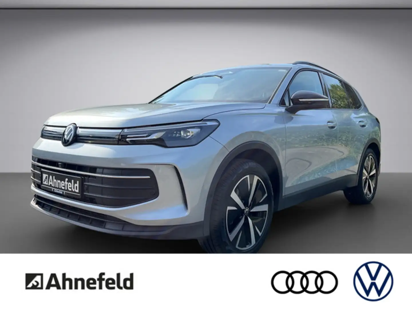 Volkswagen Tiguan Goal 1.5 eTSI DSG Silber - 1