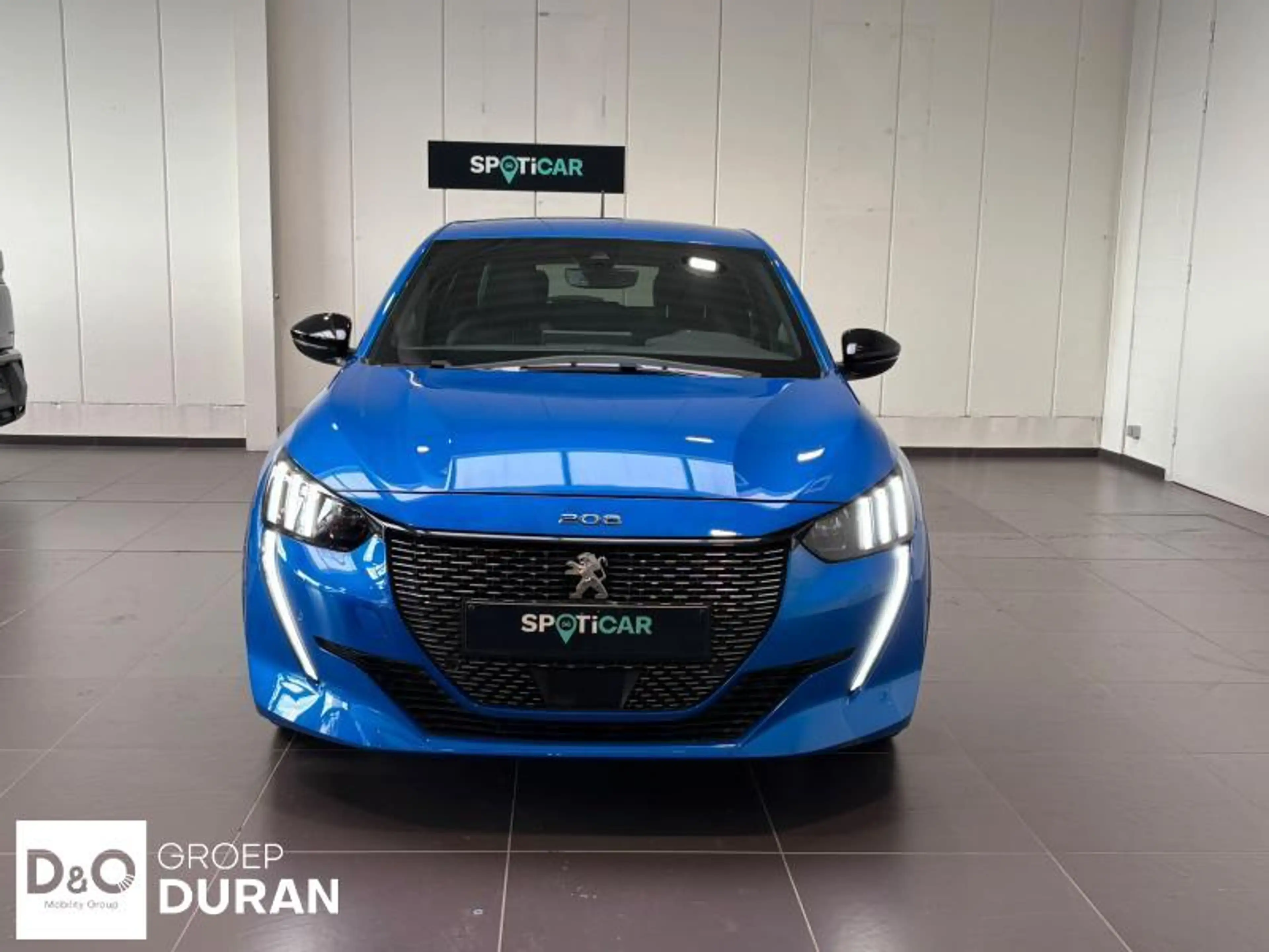 Peugeot 208 GT 1.2 Turbo EAT8 — photo 2