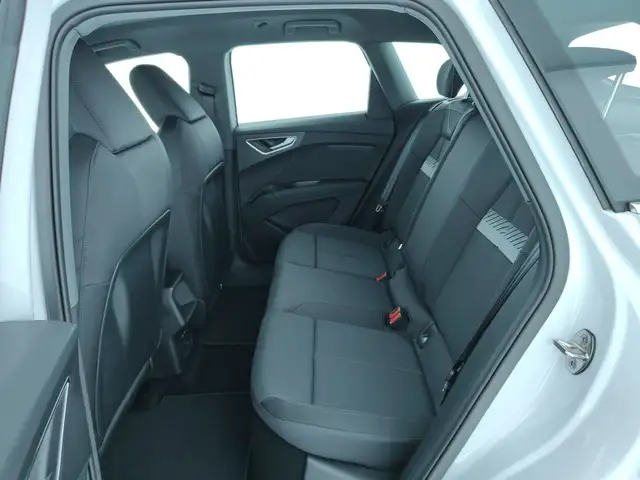 Audi Q4 E-Tron view 11