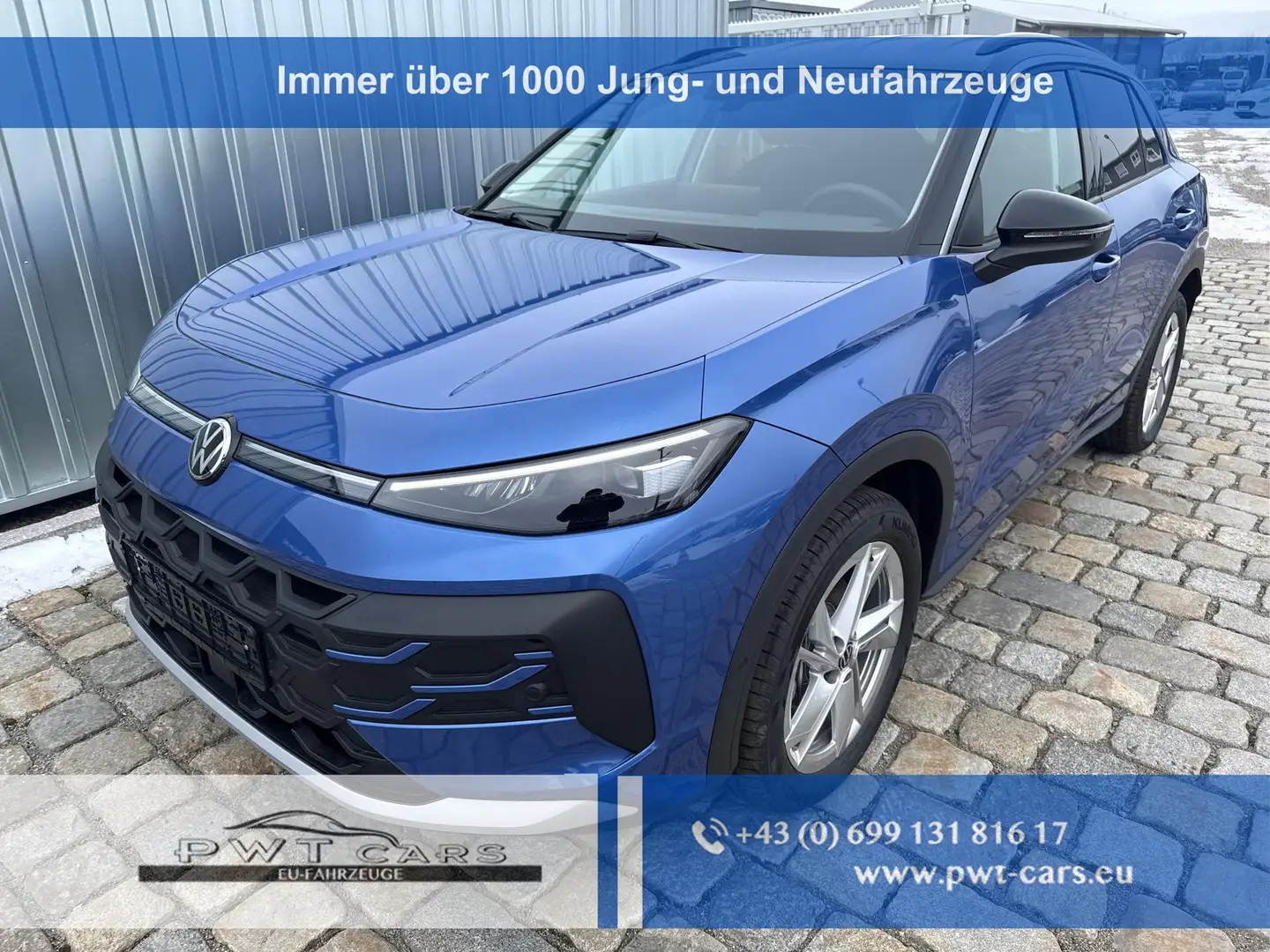 Volkswagen T-Roc Life/Style Paket 1,5 eTSI  150 PS DSG-NEUES MOD... Blau - 1