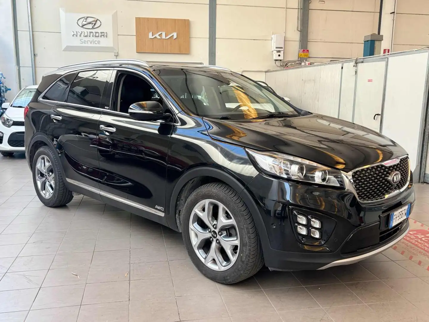 Kia Sorento 2.2 CRDi AWD Rebel Nero - 1
