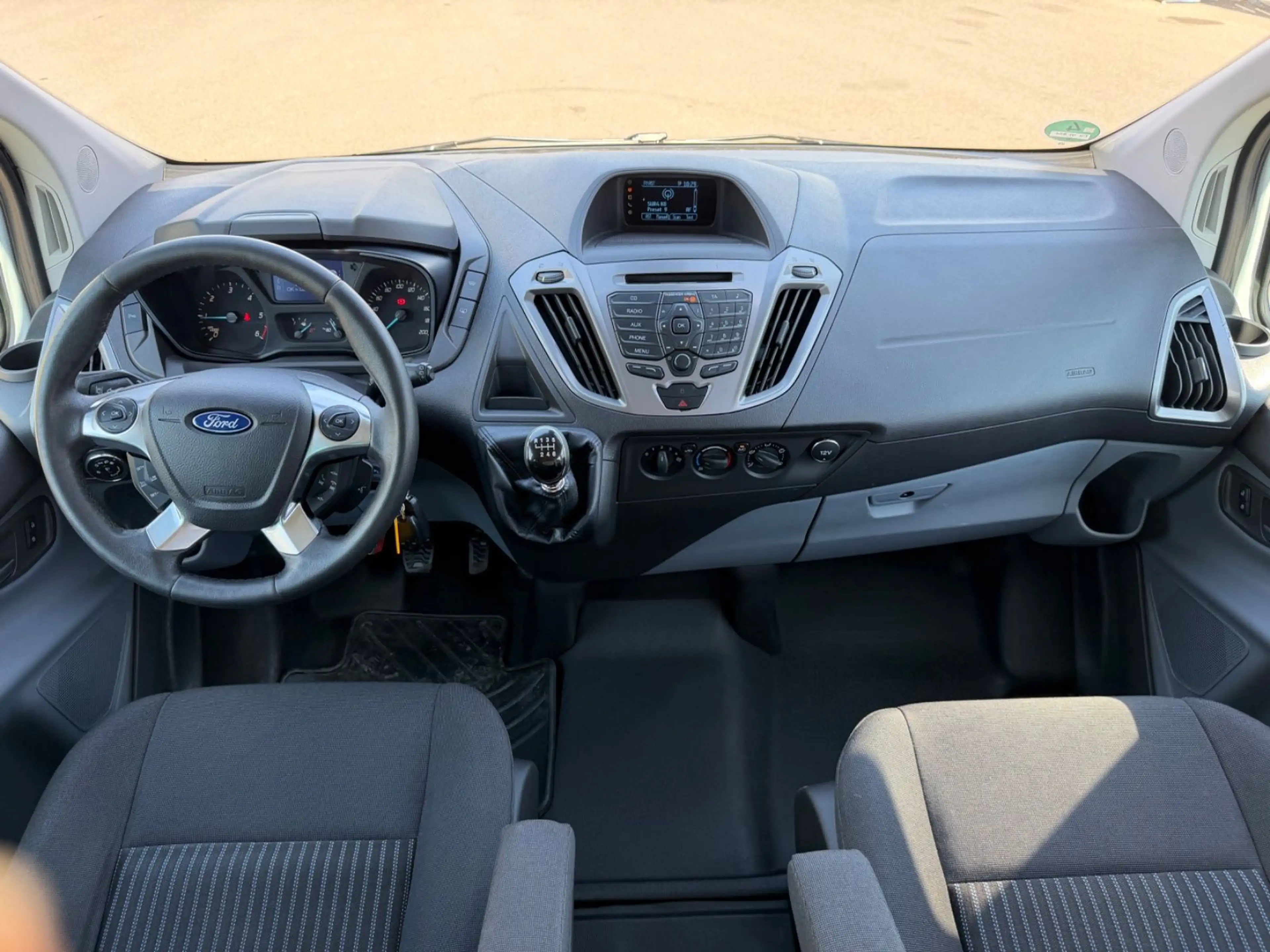 Ford Transit /Tourneo Custom Kombi 330 L2 — photo 10
