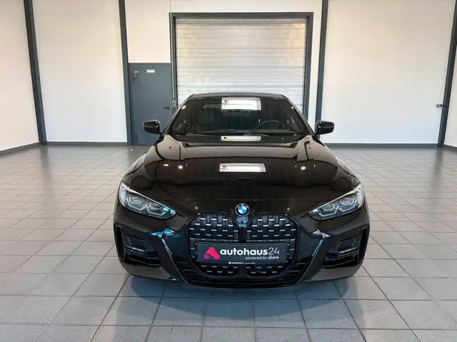 BMW M view 2