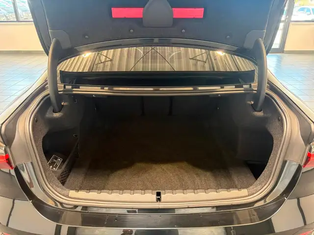 BMW M view 6