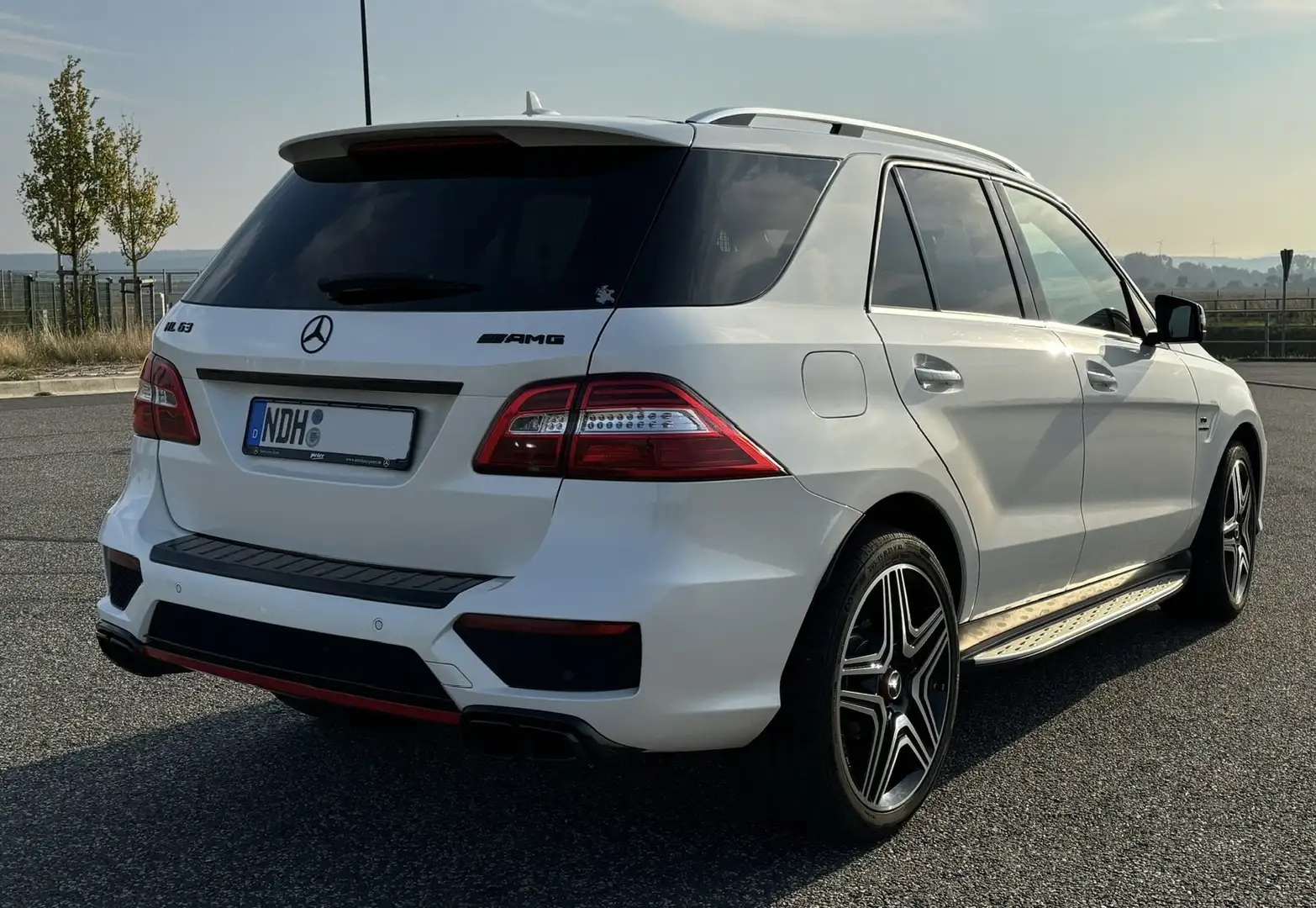 Mercedes-Benz ML 63 AMG sehr gepflegt, volle Historie - 2