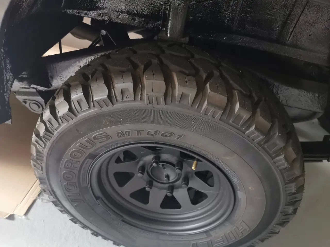 Mitsubishi Pajero 2500 Turbo, foto 5