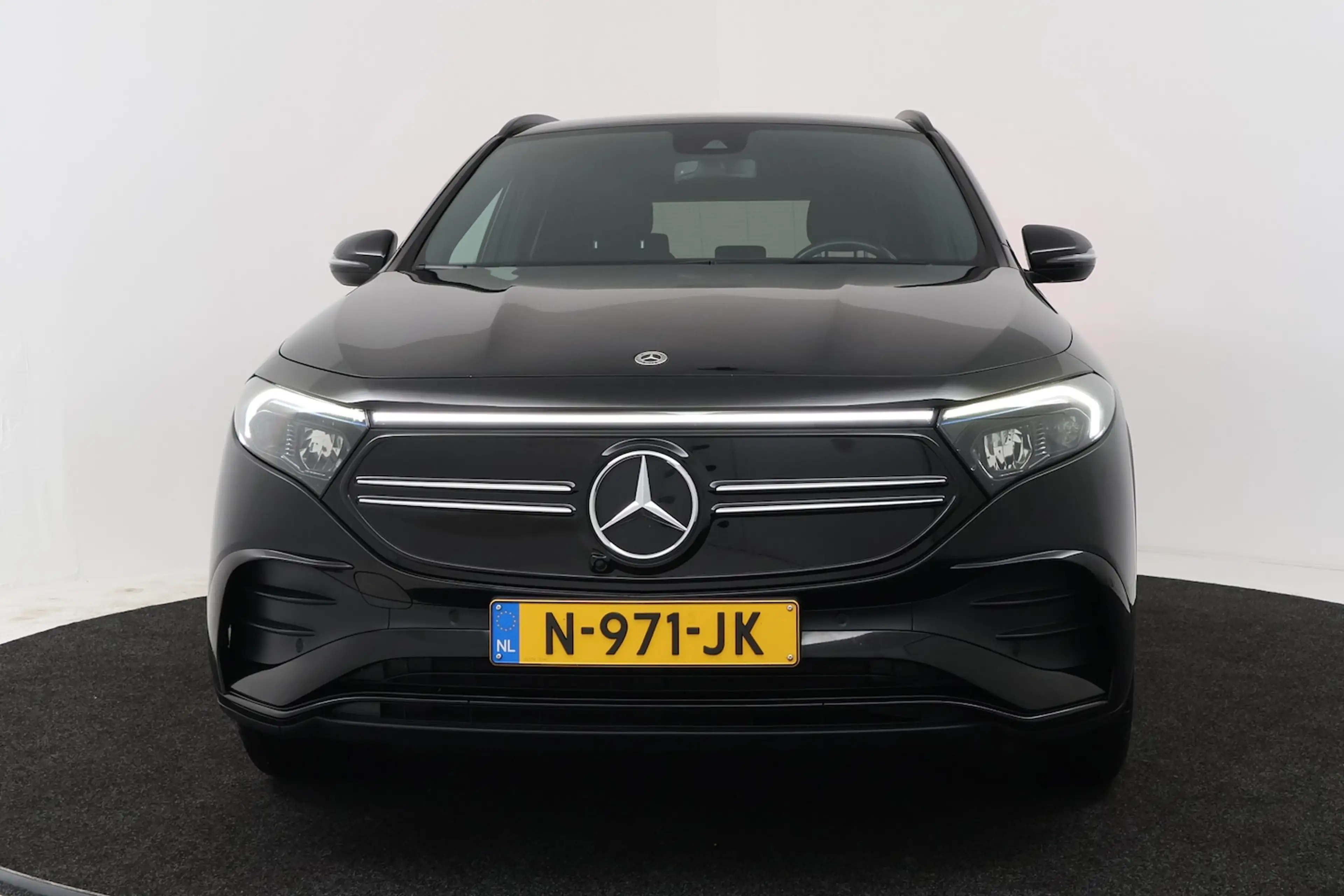 Mercedes-Benz EQA 250 Business Solution AMG 67 kWh SOH 97% (SFEERVERLICH — photo 18