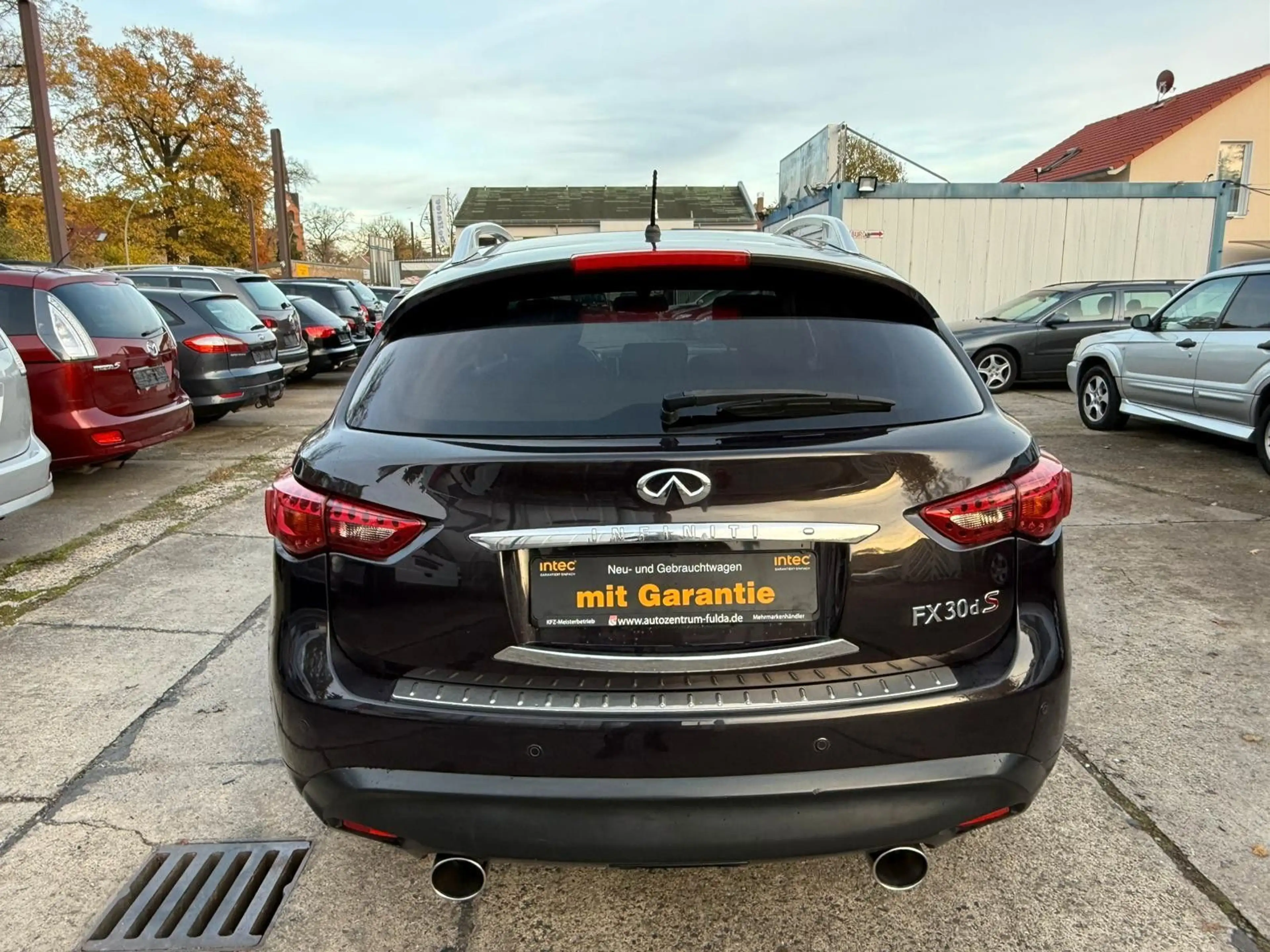Infiniti FX 30d V6 AWD GT*TOP*LEDER*SHZ*TUV NEU* — photo 8