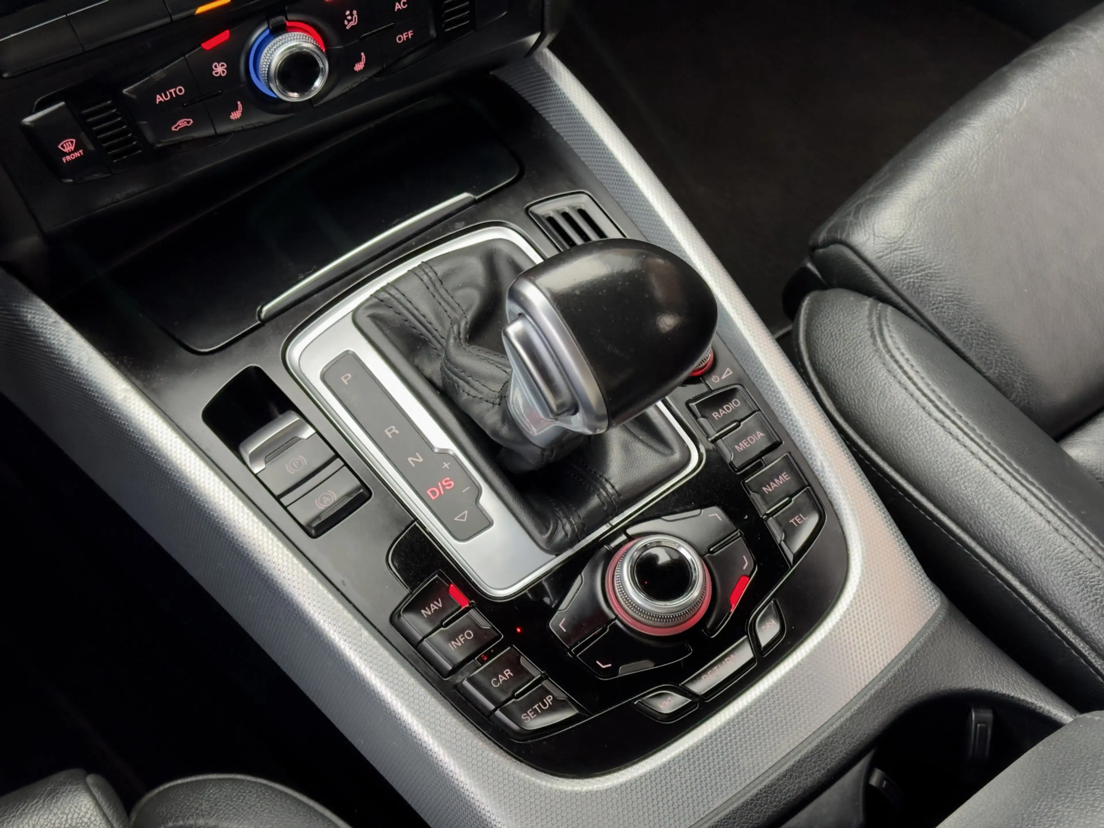 Audi Q5 3.0 TDI ZOMER ACTIE! BETAAL NU 50% 6450 DE REST IN — photo 6