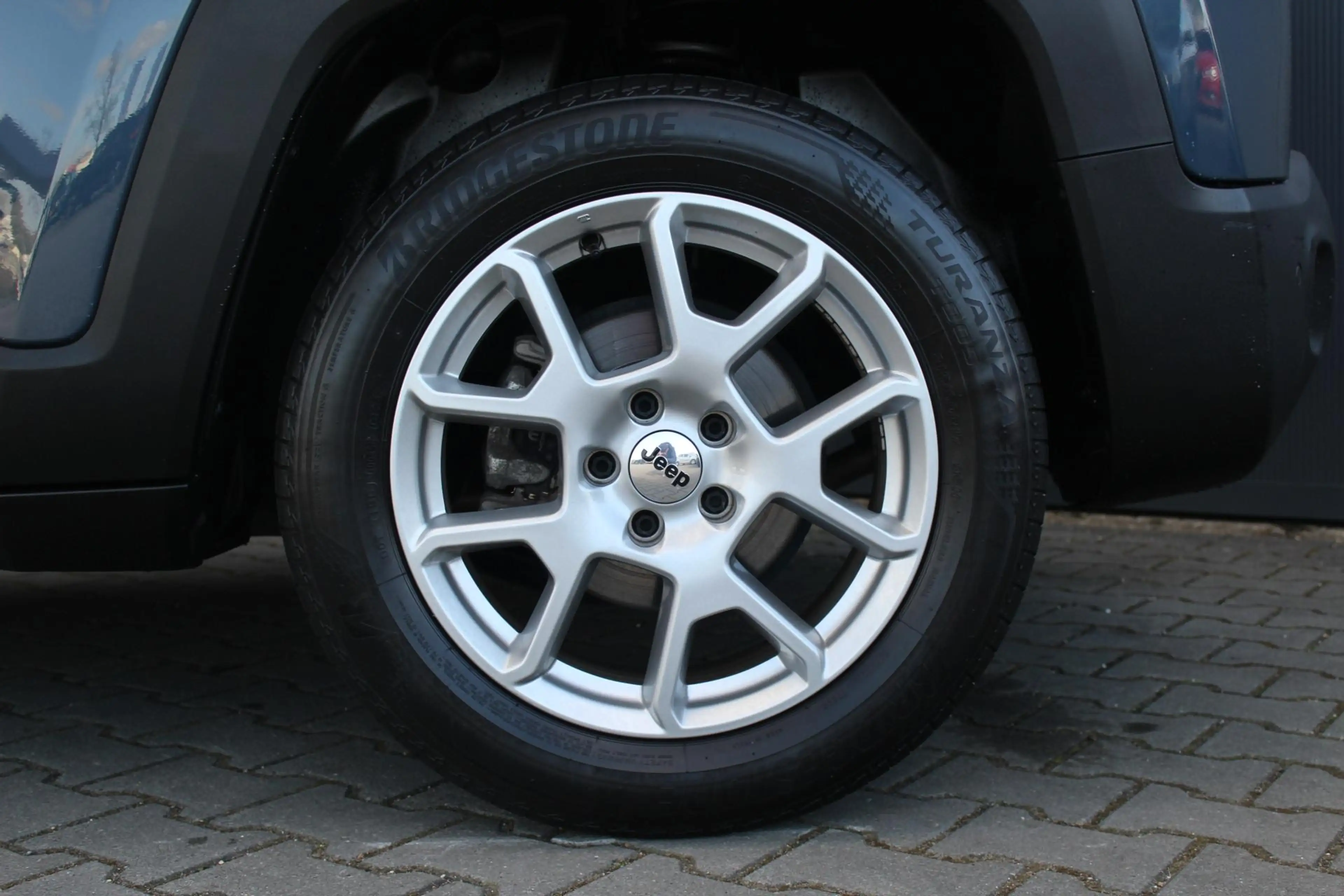 Jeep Renegade 1.5T e-Hybrid Altitude | Incl. 12 maanden | Achter — photo 8