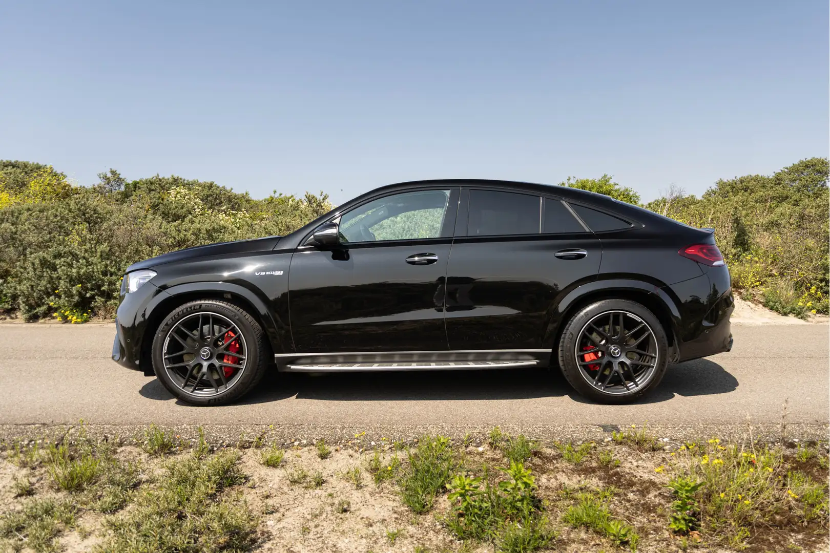 Mercedes-Benz GLE 63 AMG Coupé S 4MATIC+ 612 pk  Hybride Voorzien van alle Negro - 2