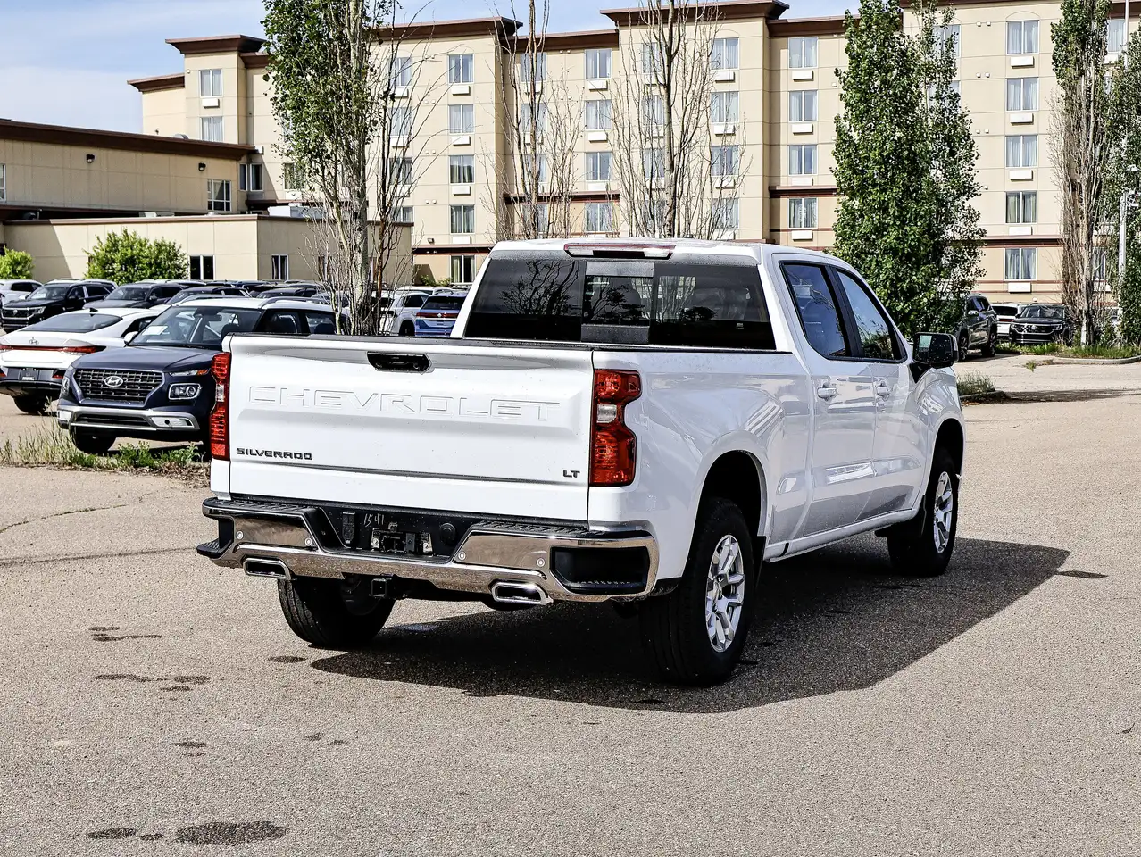 Chevrolet Silverado 1500 снимка Chevrolet Silverado 1500