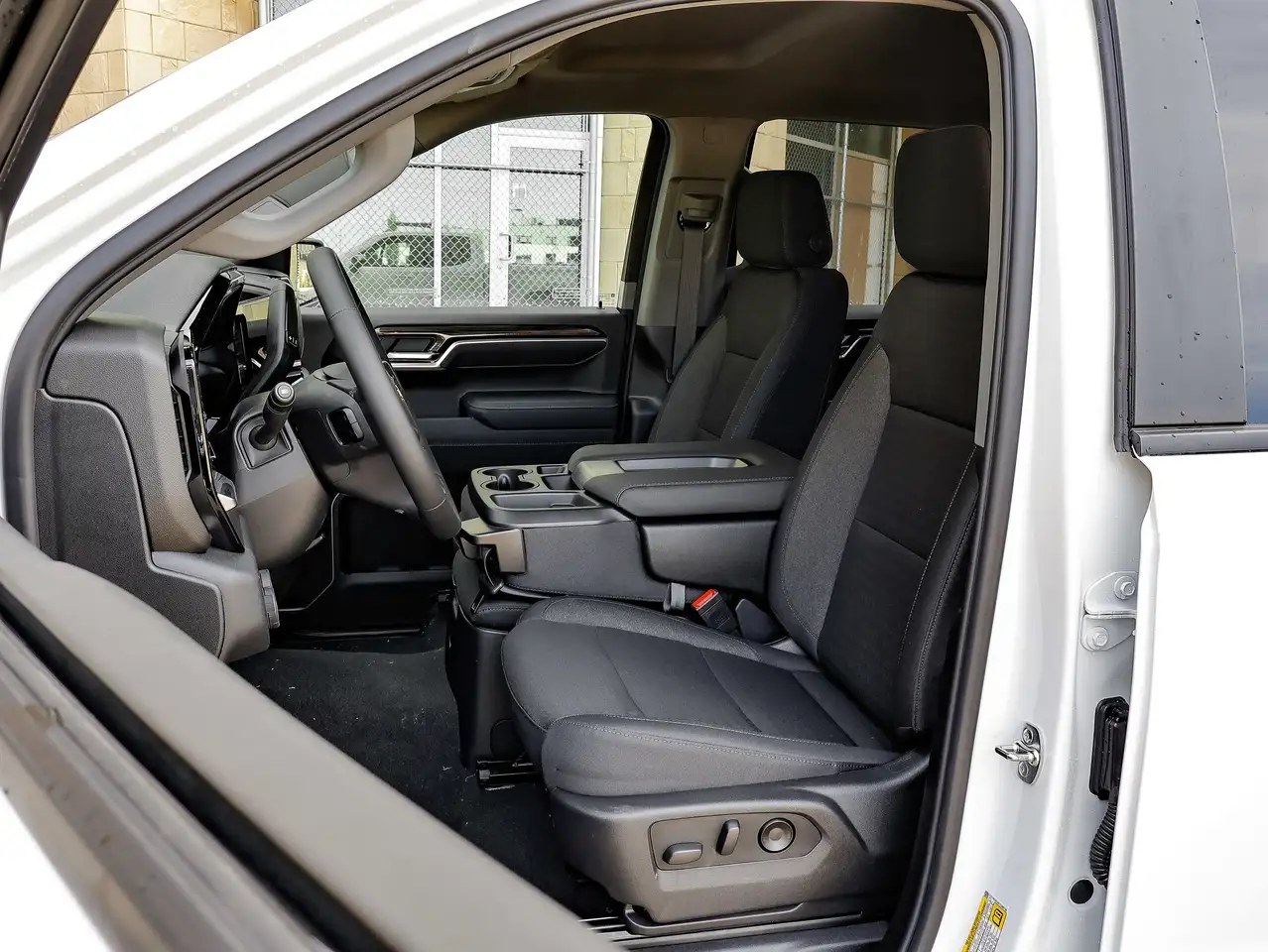 Chevrolet Silverado 1500 снимка Chevrolet Silverado 1500