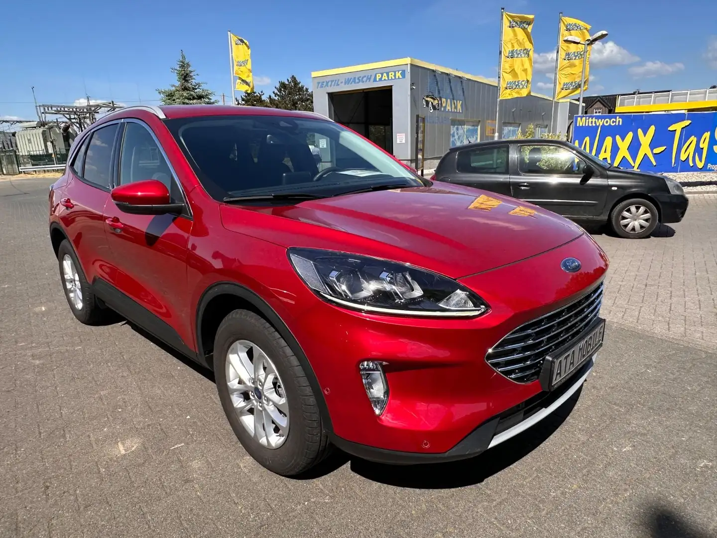 Ford Kuga Titanium,KAMERA,AUTOMATIK, Rojo - 1