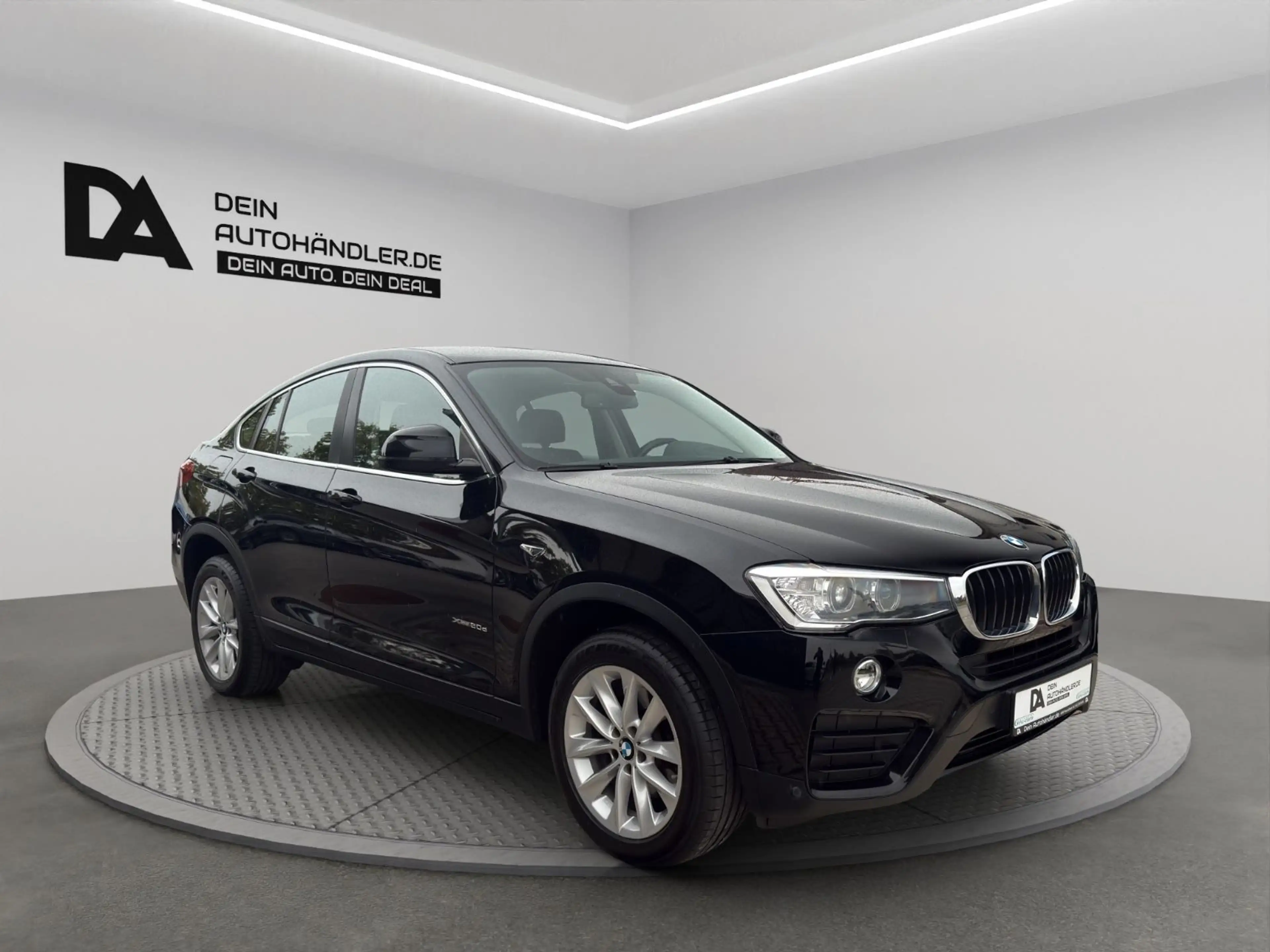 BMW X4 xDrive 20 d xLine Xenon M Lederlenk Navi Prof — photo 8