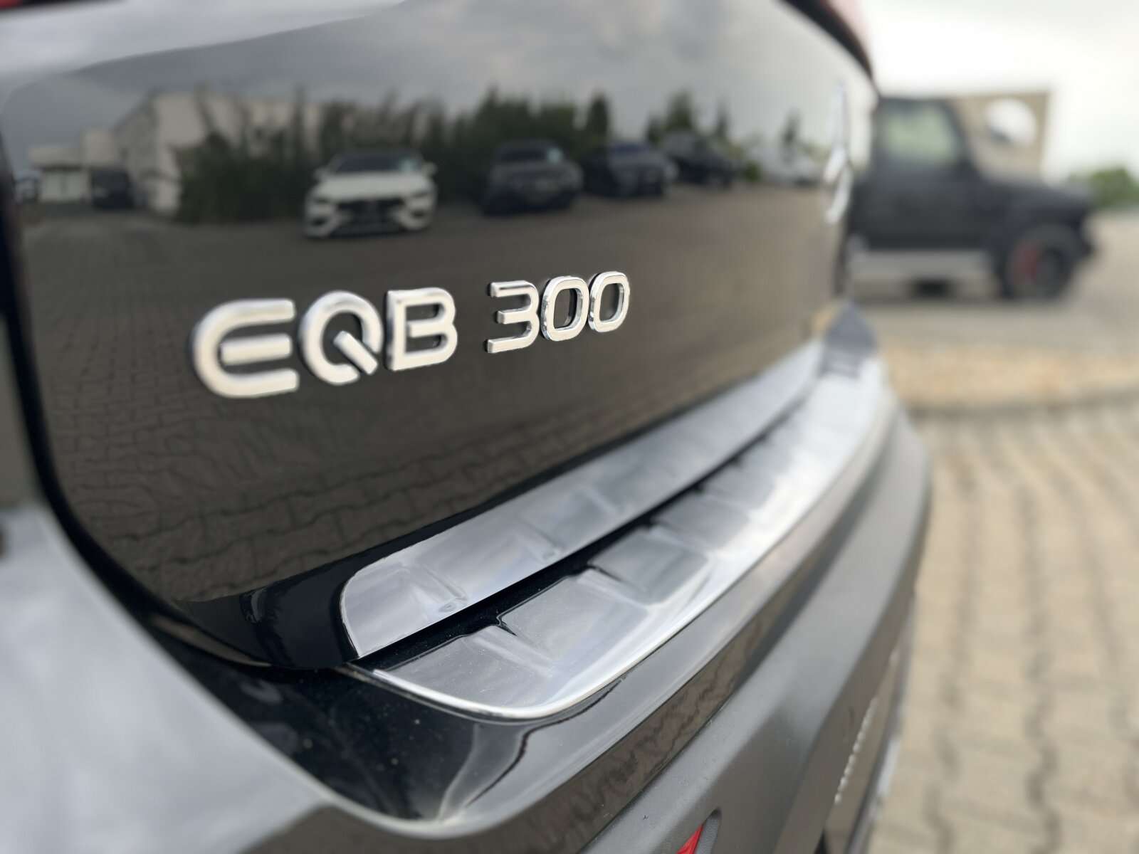 Mercedes-Benz EQB