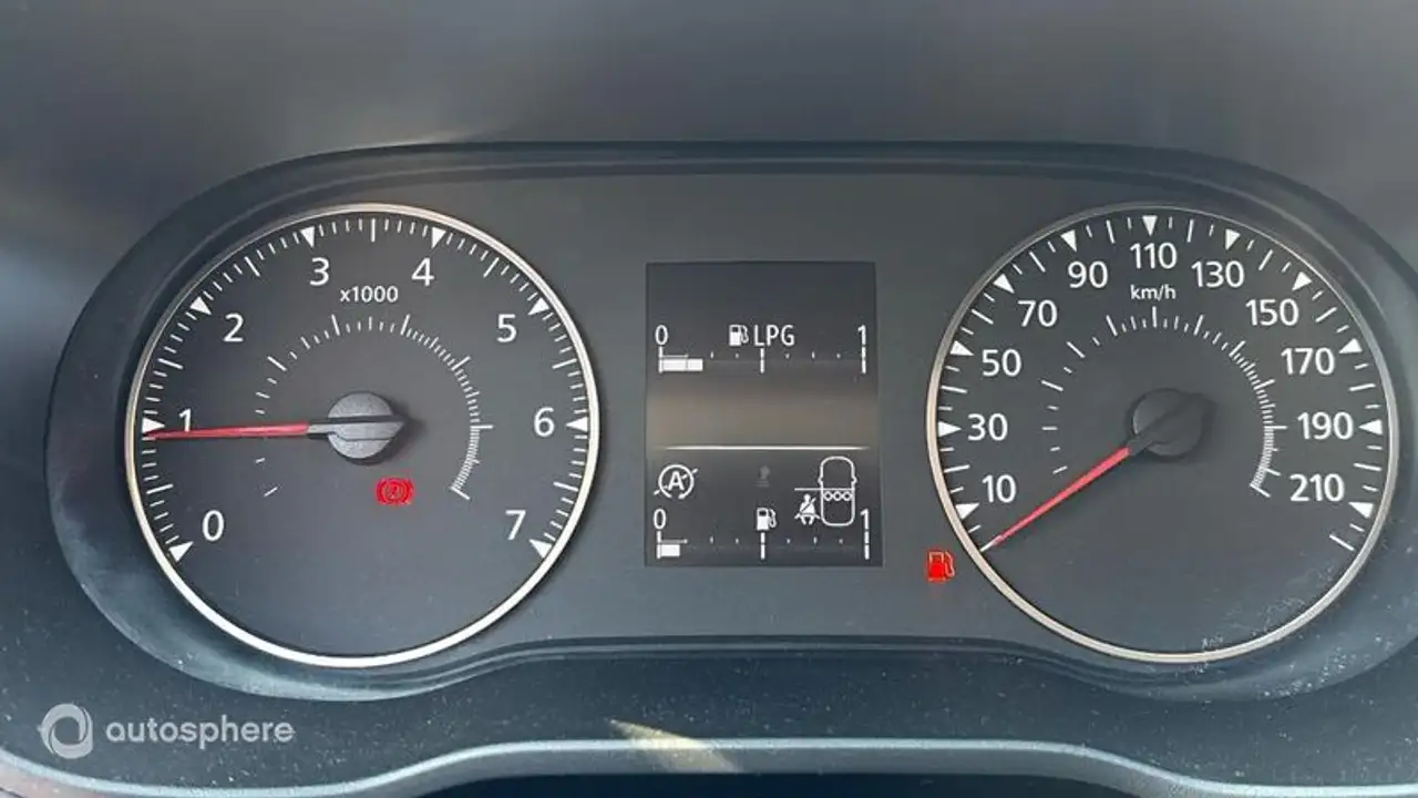 Dacia Duster — photo 10