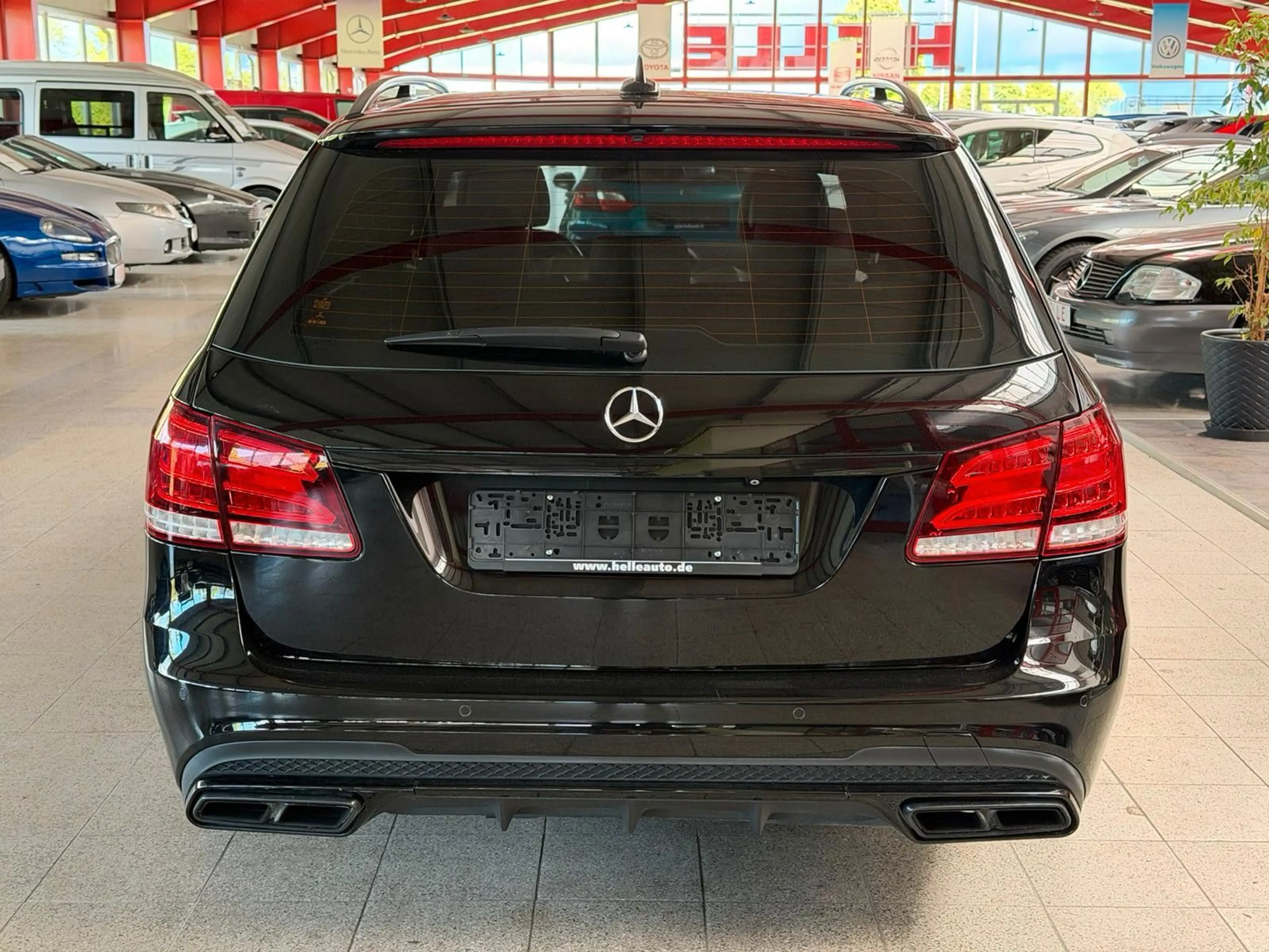 Mercedes-Benz E 63 AMG E 63 S AMG T-Modell 4Matic *LED+MEMORY+B&O+ACC* — photo 6