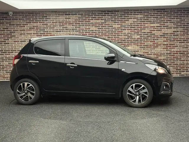 Peugeot 108 view 4