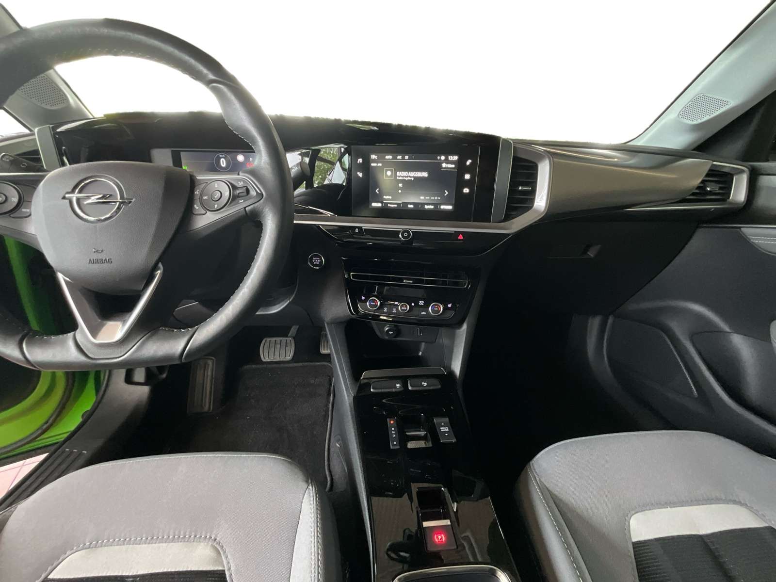 Opel Mokka E