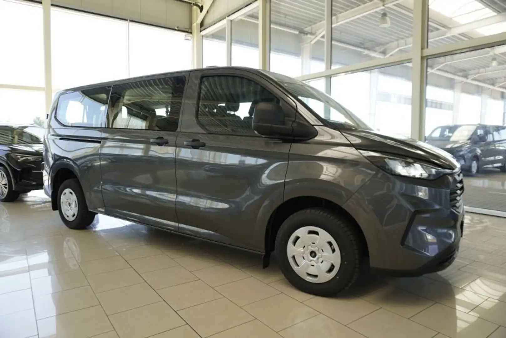 Ford Transit Custom L2 9-Sitzer 2.0d Aut.5*J.Gar/Kamera   ** Grau - 1
