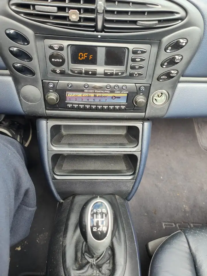 Porsche Boxster 2.7i, foto 3