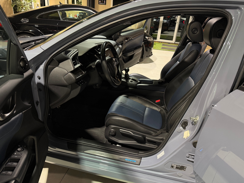 Honda Civic 1.0 i-VTEC Elegance Black Edition 126cv DISTRONIC PANO NAVIGATION CAMERA CUIR LED FULL OPTIONS — photo 7