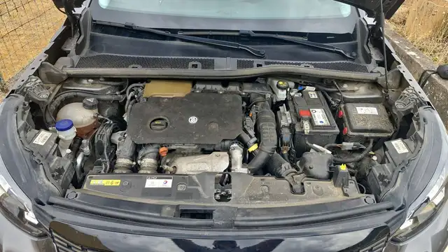 Peugeot 2008 view 15