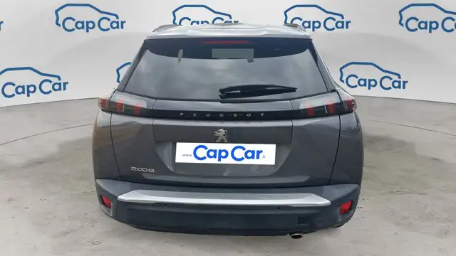 Peugeot 2008 view 3