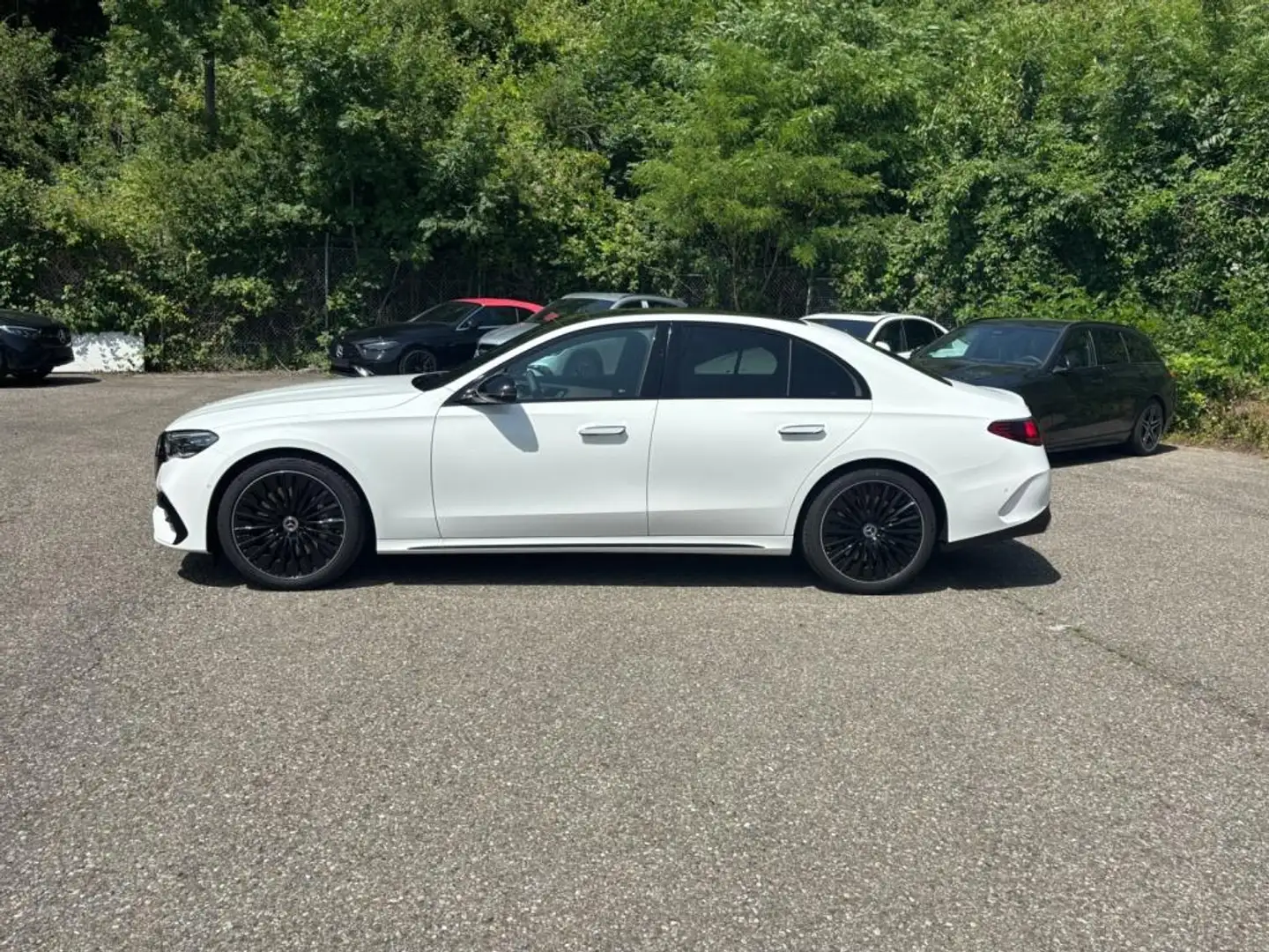 Mercedes-Benz E 450 d 4M AMG+AMBIENTE+DISTRO+MEMORY+NIGHTP. Weiß - 2