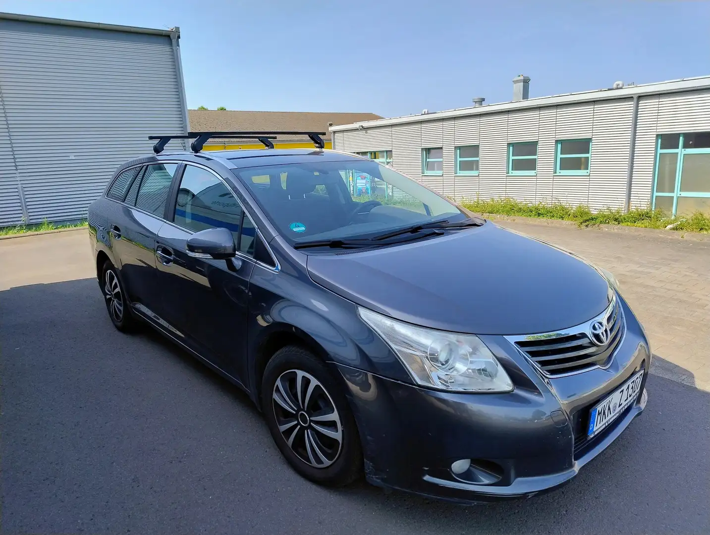 Toyota Avensis Avensis Combi 1.8Executive Grey - 1