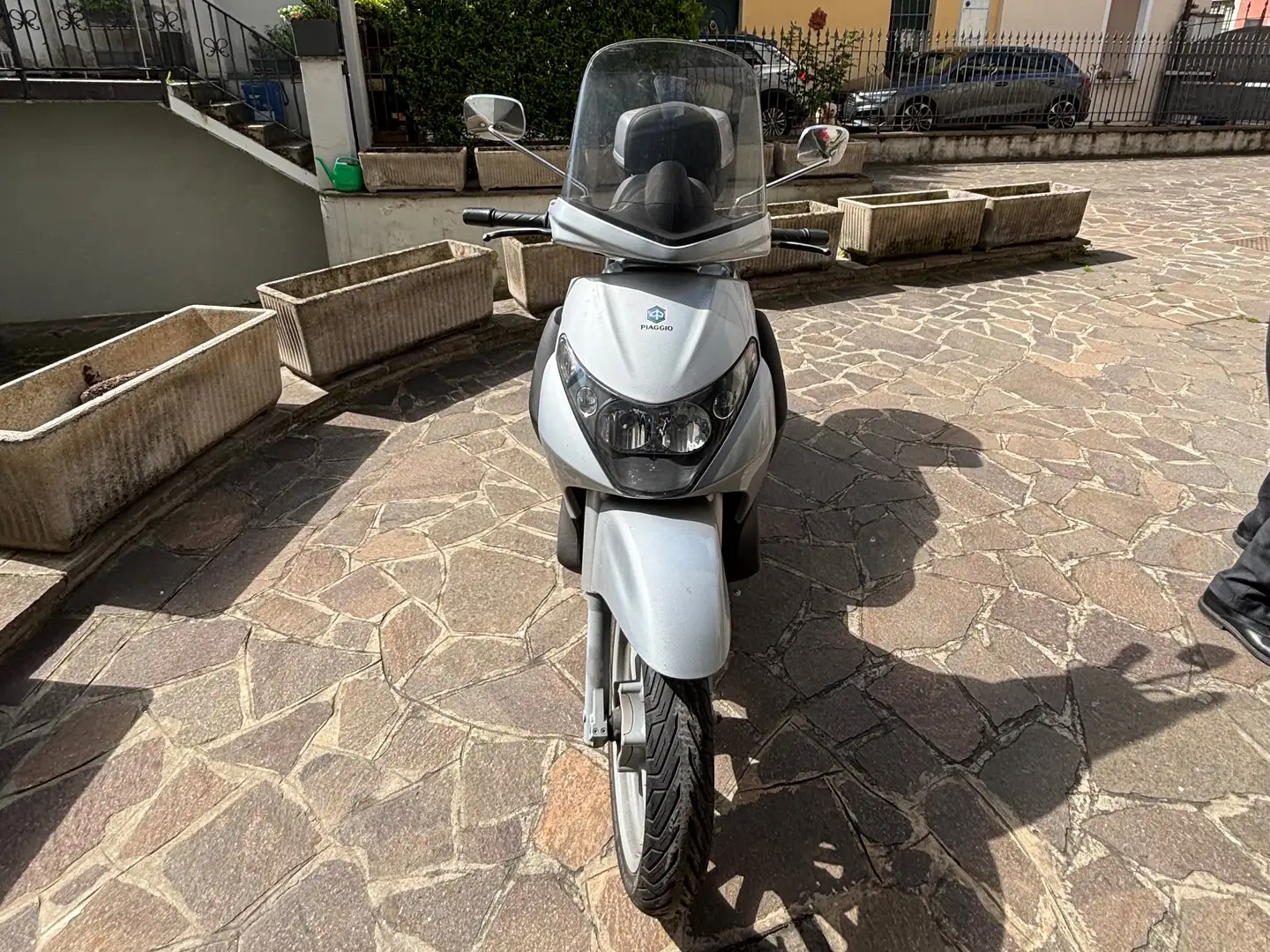 Piaggio Beverly 250 Silver - 1