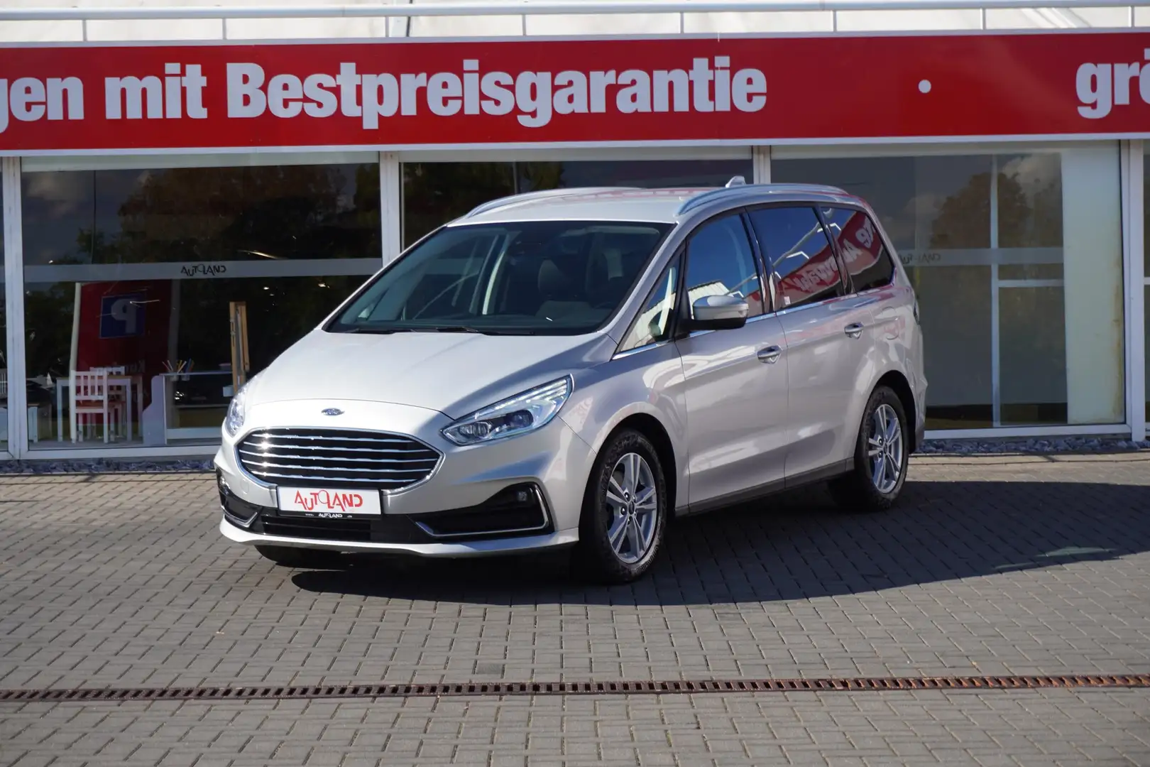 Ford Galaxy 2.0 EcoBlue Titanium LED Navi 7-Sitzer Argent - 2