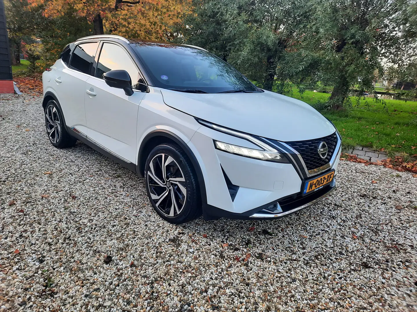 Nissan Qashqai Qashqai 1.3 MHEV X Tekna + - 2