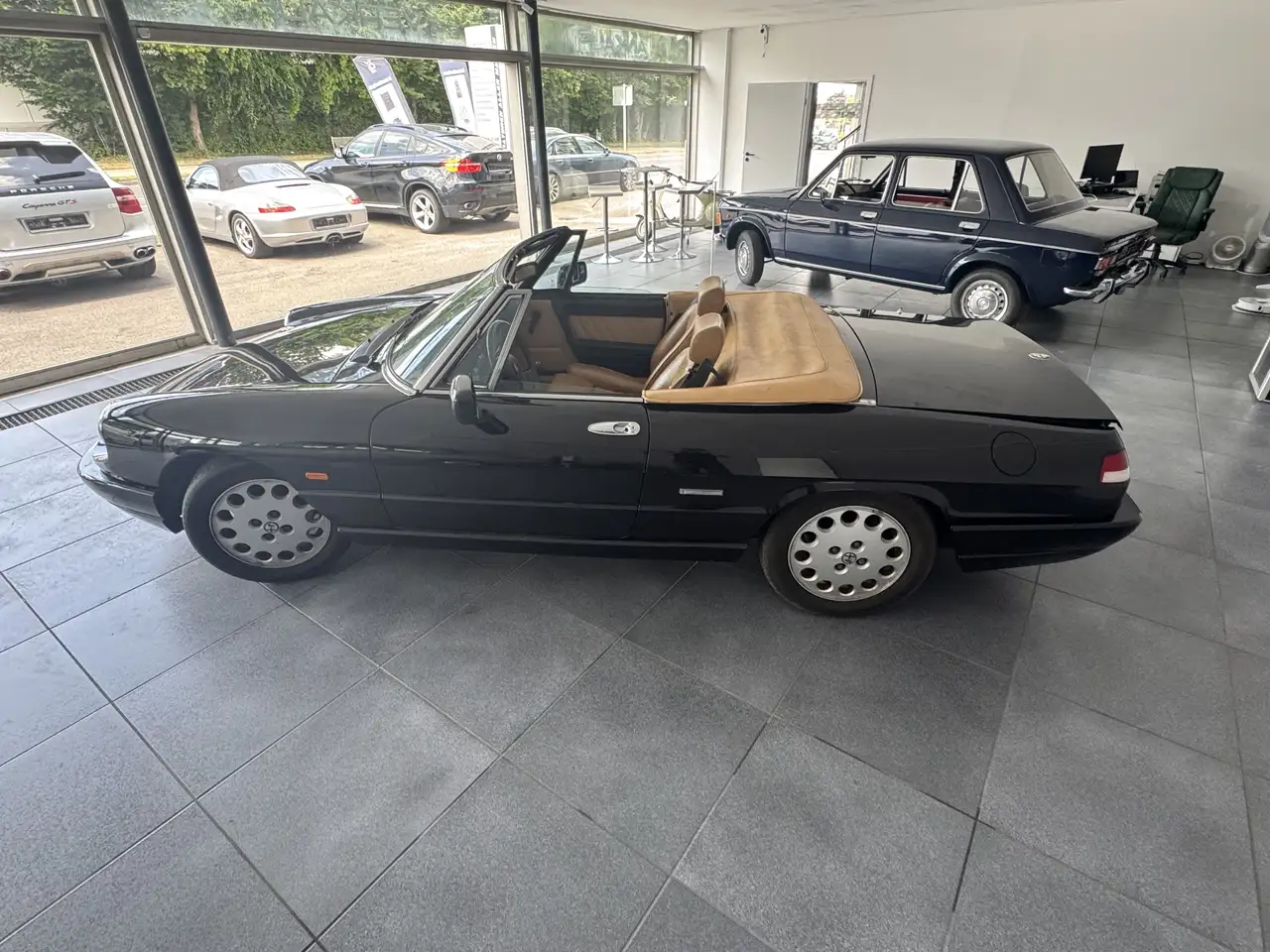 Alfa Romeo Spider Orig Lack-KD Neu!! Tüv Neu!!!, foto 3