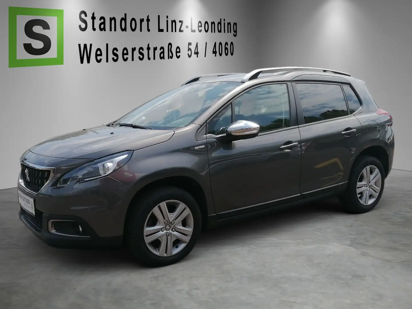Peugeot 2008 2008 Style 1,6 BlueHDi 100 Gris - 1