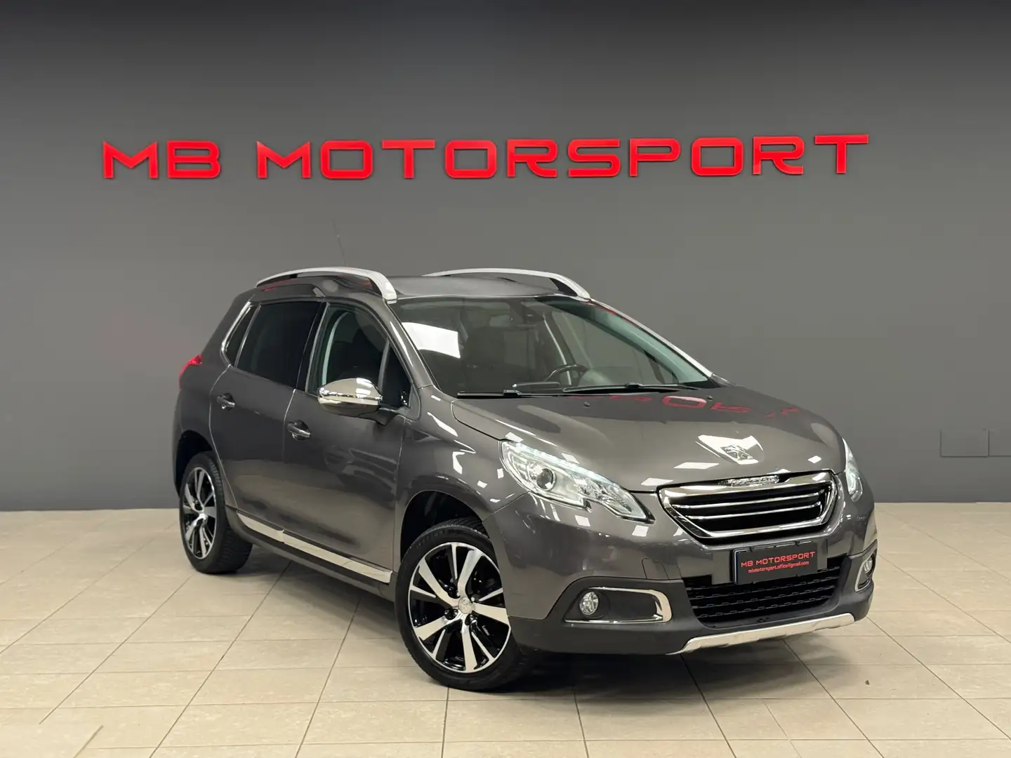 Peugeot 2008 2008 1.6 bluehdi Allure 100cv my16 Gris - 1