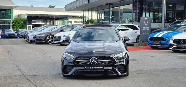 Mercedes-Benz E-Class view 2