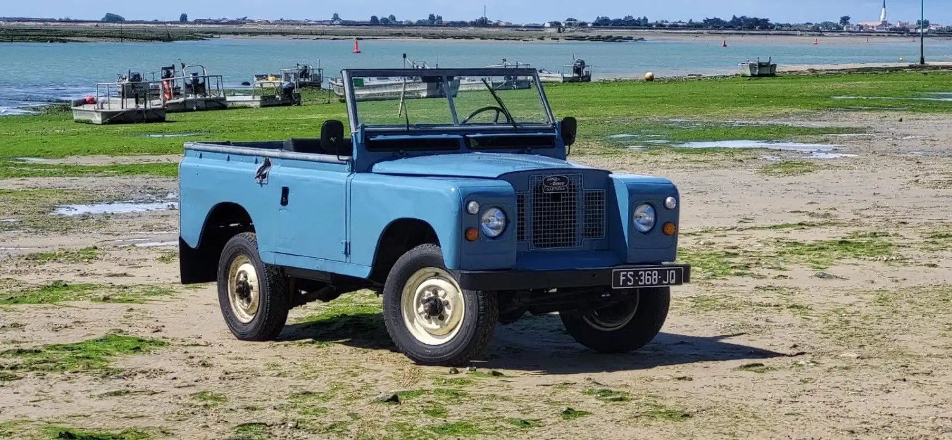 Land Rover 88 serie III - 1