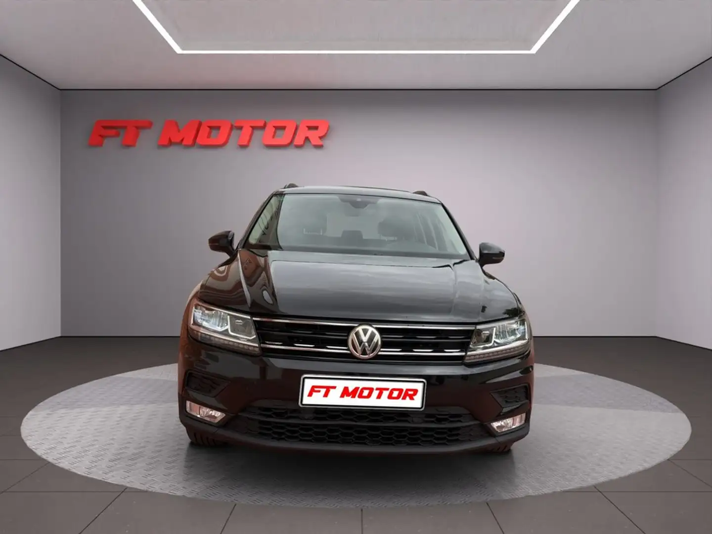Volkswagen Tiguan 2.0TDI Advance 4Motion DSG 110kW Negro - 2