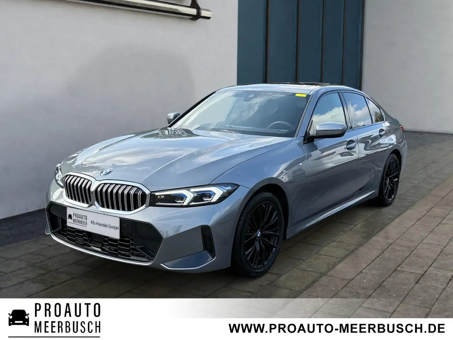BMW 320 i M Sport ACC/ADAPTLED/GLASDACH/360°/HIFI/HUD Grau - 1