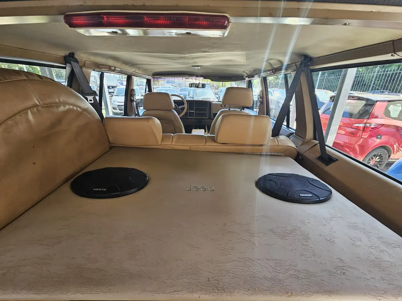 JEEP WAGONEER CHEROKEE - 173 ch- SELLERIE CUIR