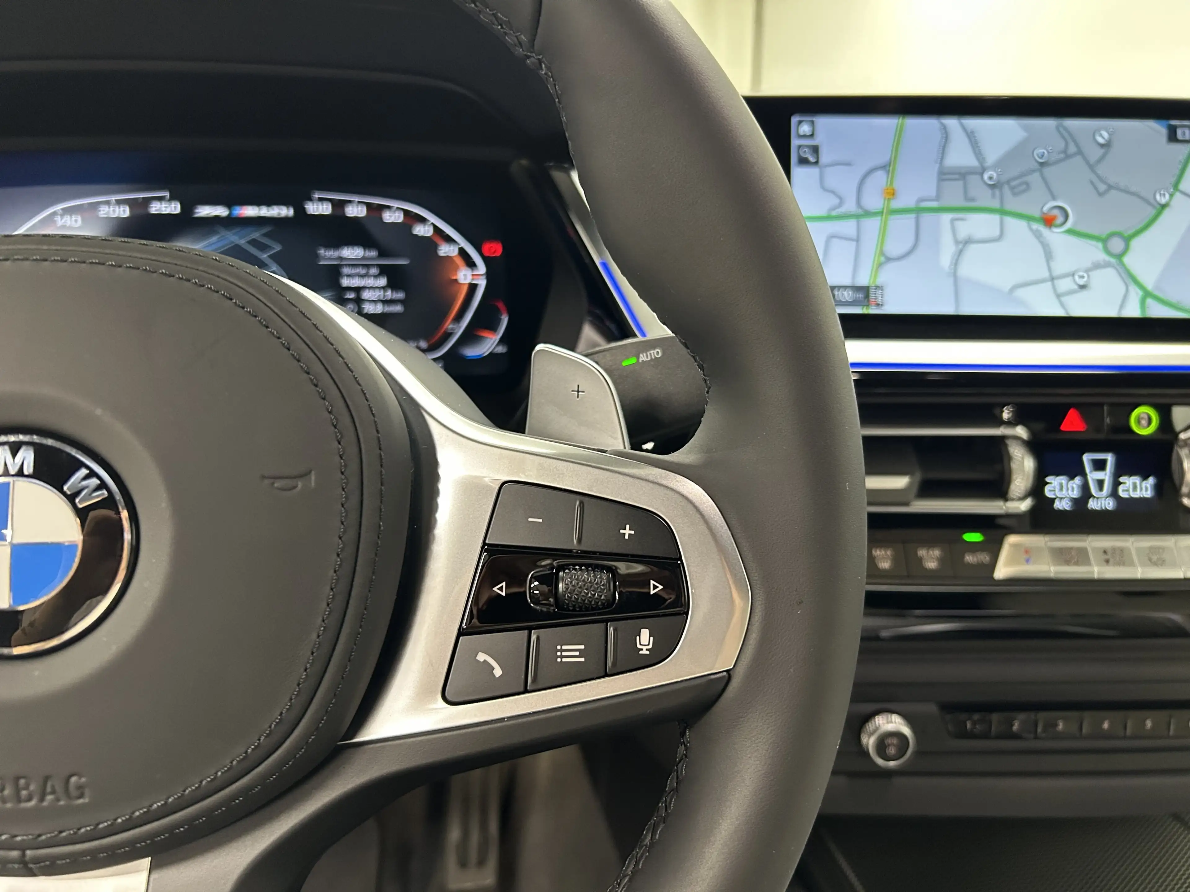 BMW Z4 M40i — photo 22