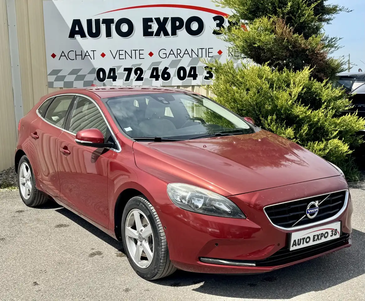 Volvo V40 T3 150 Momentum