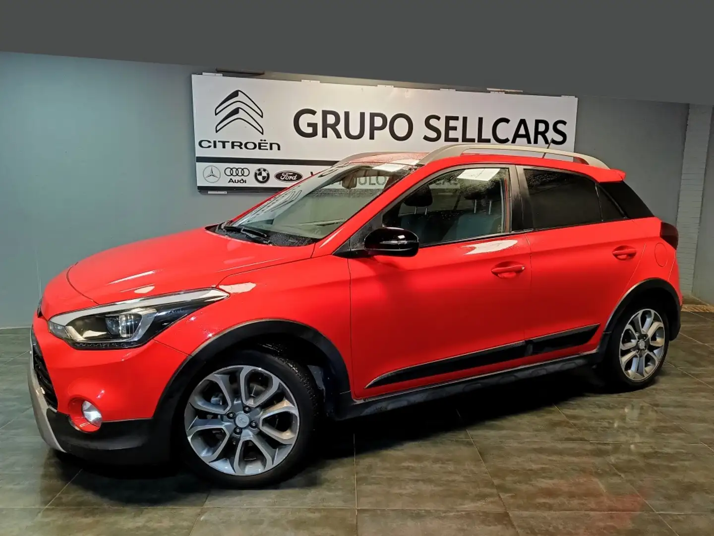 Hyundai i20 1.0 TGDI Tecno DT 100 Červená - 2