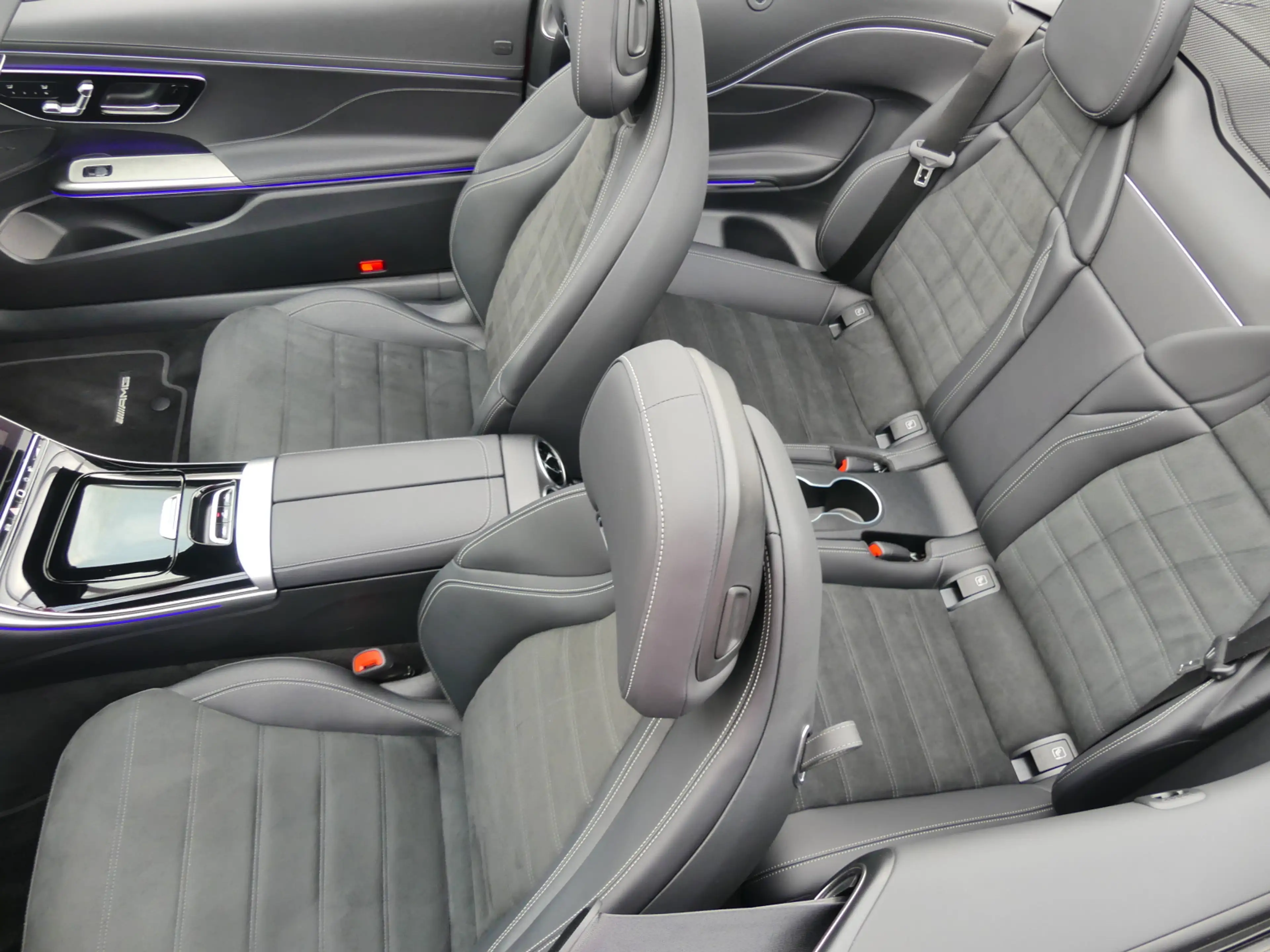Mercedes-Benz CLE 200 CLE 200 AMG Cabrio AdvancePlus+R-Kamera+Ambiente — photo 11