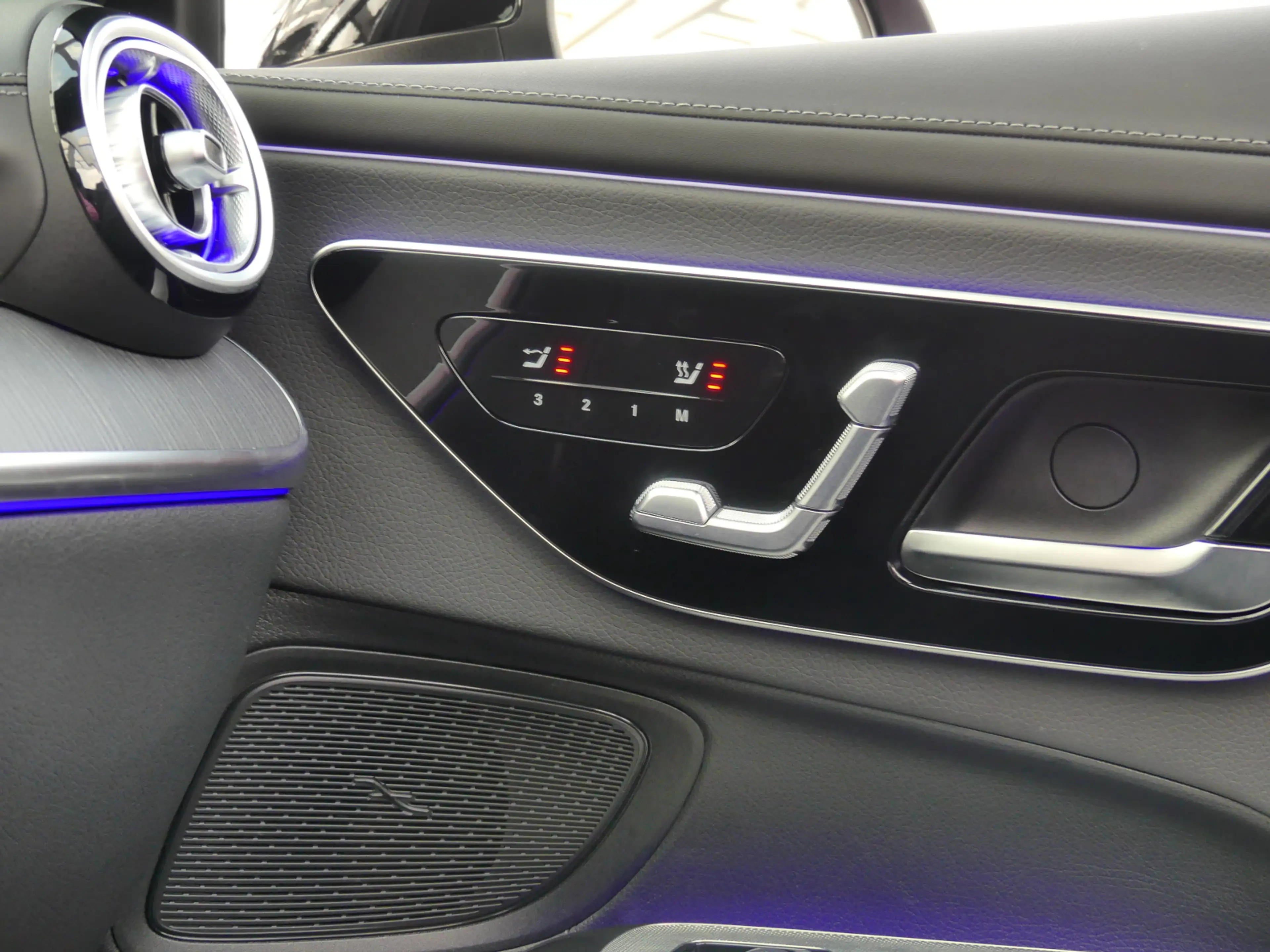 Mercedes-Benz CLE 200 CLE 200 AMG Cabrio AdvancePlus+R-Kamera+Ambiente — photo 15